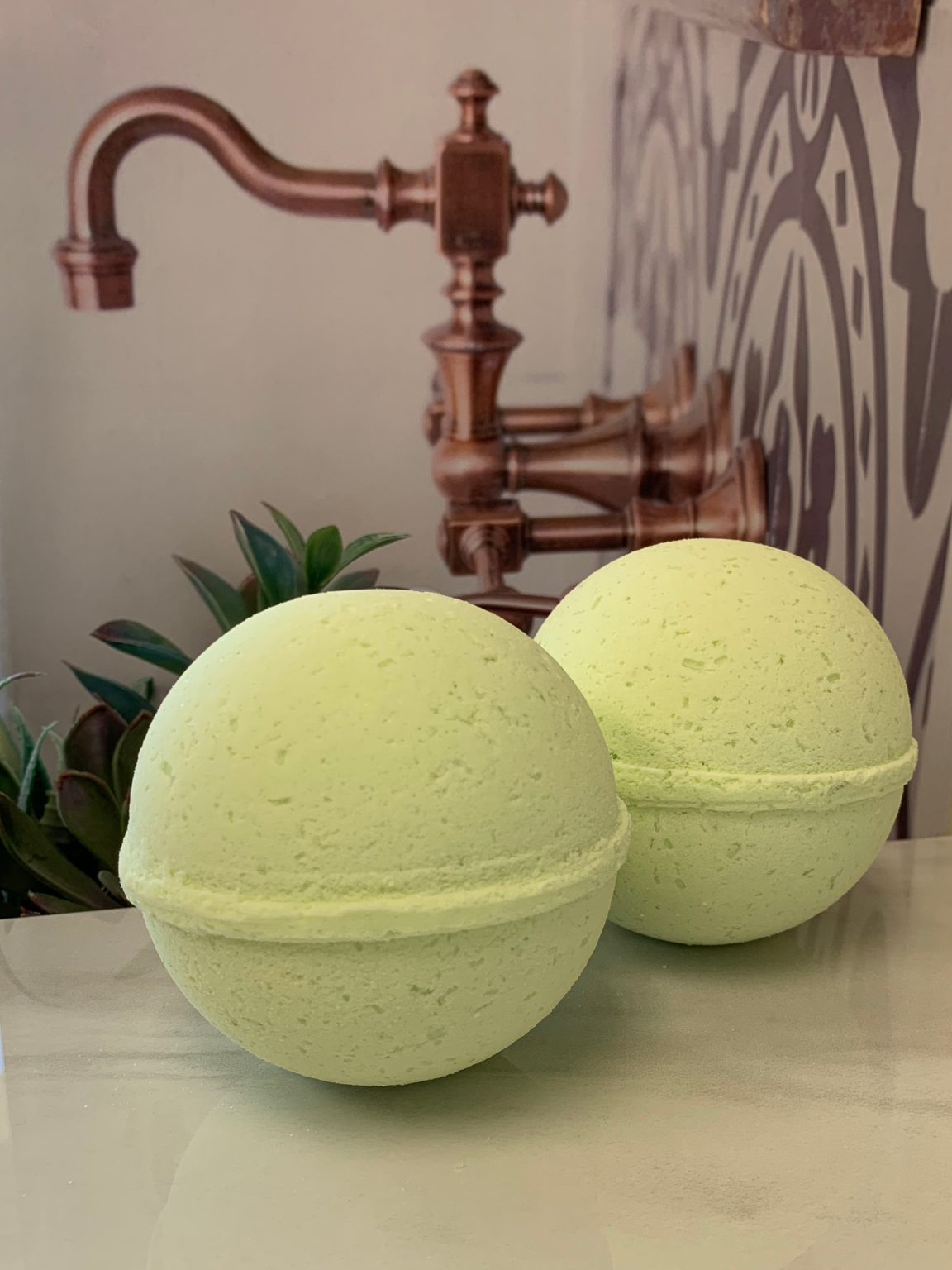 Fig Mint Bath Bomb